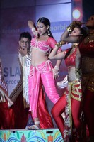 Vidya Balan Hot Pics